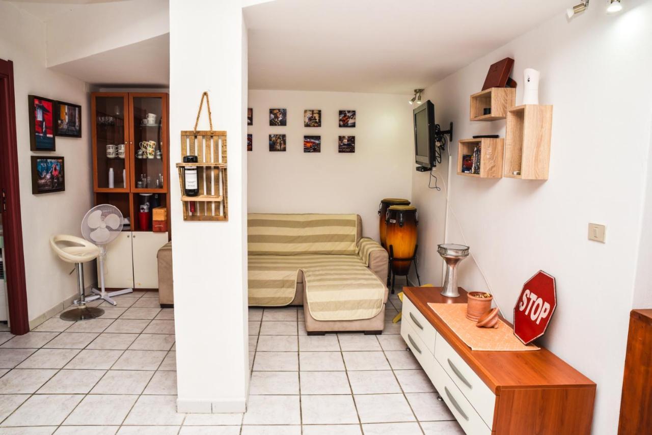 Casa Particular - Casa Vacanze - By Faendho Порто-Торрес Экстерьер фото