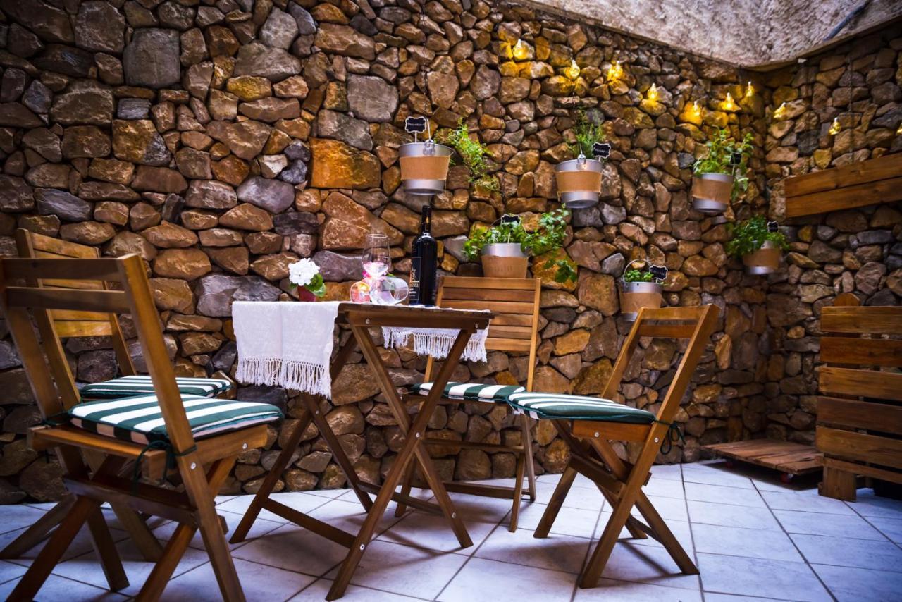 Casa Particular - Casa Vacanze - By Faendho Порто-Торрес Экстерьер фото