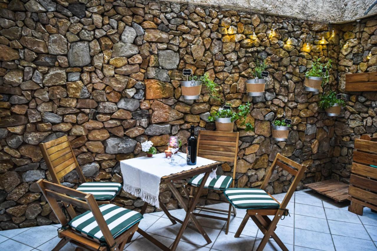 Casa Particular - Casa Vacanze - By Faendho Порто-Торрес Экстерьер фото